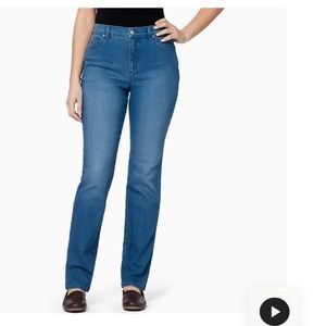 COPY - Gloria Vanderbilt "Amanda" jeans.